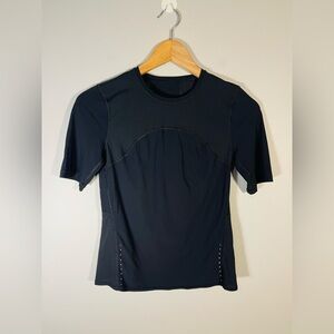 Lululemon Lightweight Trail Running T Shirt Black XS
